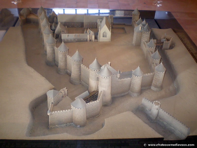 Chateau D Angers Photos Et Histoire Chateau Fort D Angers