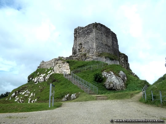 chateau de la Roche Maurice